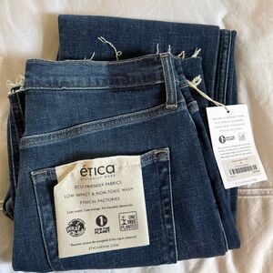 BNWT Etica Anya Dark Wash Jeans size 28